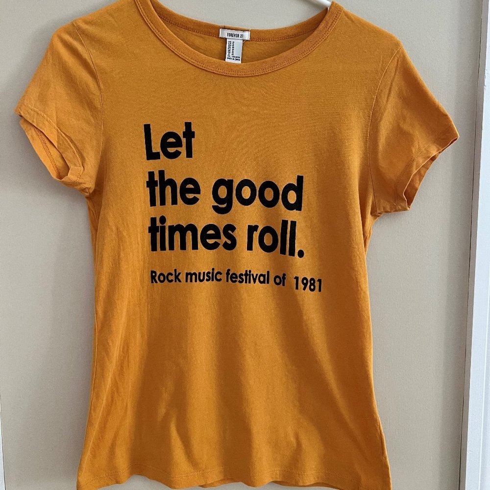 Forever 21 Rock Music Festival 1981 short sleeve tee